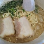 HAJIME - 一ラーメン オリジナルの豚骨ラーメン