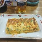 伊勢屋酒店 - ニラ入り玉子焼き。