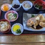 Tsubakino Yakata - つばき定食1700円
                        
                        