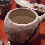 ん。 - お酒のいれもの。その他いくつかの形状がありやした。