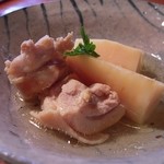 ん。 - あるひのつきだし（鶏とたけのこの煮物）