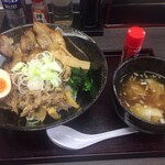 Menyayamazaru - 山猿丼