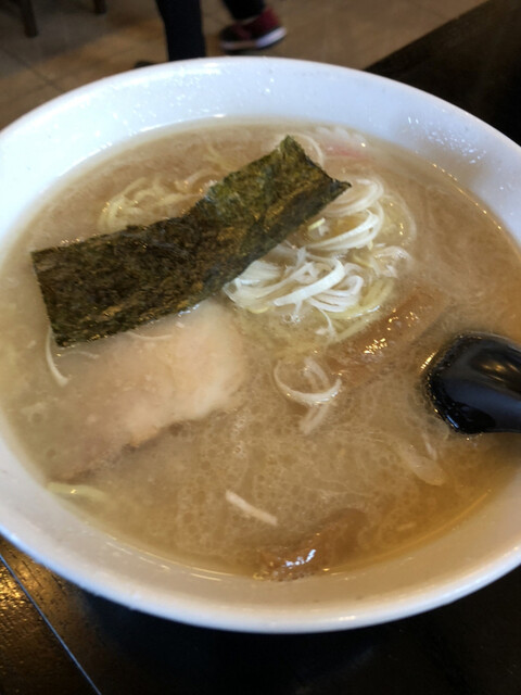 八香 駅前店 &ndash; 相馬の駅前食堂で味わう手作り定食と温かいサービス