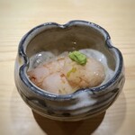 鮨 さかい - 牡丹海老（増毛）、づけで・・甘味・濃厚な旨み、ねっとり感を感じ美味しいこと。