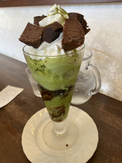 ののん 乙丸 カフェ 食べログ