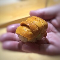 鮨 さかい - 贅沢にもタップリ頂きます。勿論美味しい。