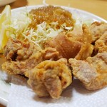 居酒屋 とりべえ - 鶏の唐揚げ