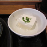 Tonkatsu Shusai Kura - 小鉢（冷奴）