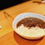 Chef's serious curry (using Wagyu beef)