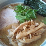 麺や しし丸。 - メンマらーめん・・・普通盛りです。