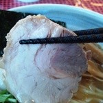 麺や しし丸。 - チャーシュー・・・まずまずですが、もっと味はしっかりしてても○です。