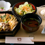 Sukiyaki in a tiered box