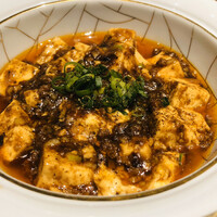 龍天門 - 豆腐と豚挽き肉辛味煮込み（＋780円）