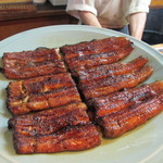 かぶと - 静岡産の天然鰻の蒲焼