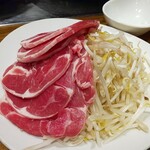 ジンギスカン ひげのうし - 