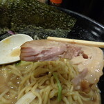 煮干し中華そば 一剣 - ホロホロチャーシュー