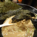 煮干し中華そば 一剣 - まだまだあるぜ～