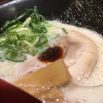 だるまのめ - とんこつラーメン¥720