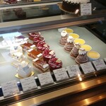 パティスリー ロタンティック - モンブランやミルフィーユ