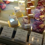 パティスリー ロタンティック - 清楚なフロマージュクリュ