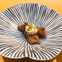 鮨　日本橋　鰤門 - ほたるいかの山芋と新海苔掛け