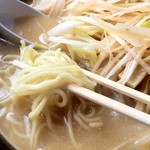 おざわ食堂 - 麺アップ