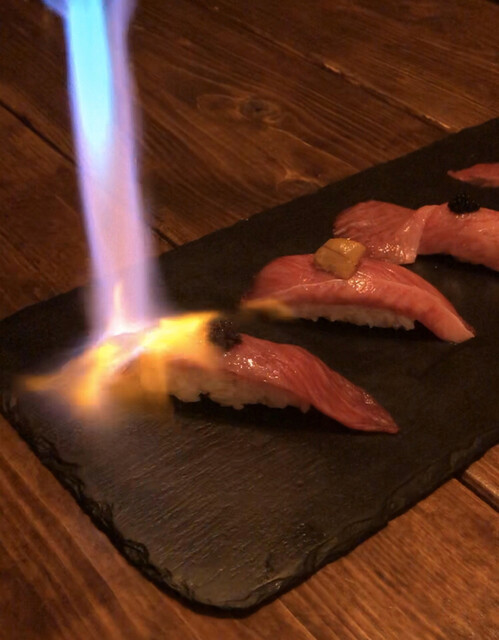 池袋の肉バル Carne image
