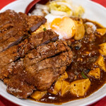 台湾料理 生駒 - 2020.3 麻婆カレー飯排骨のせ（1,220円）