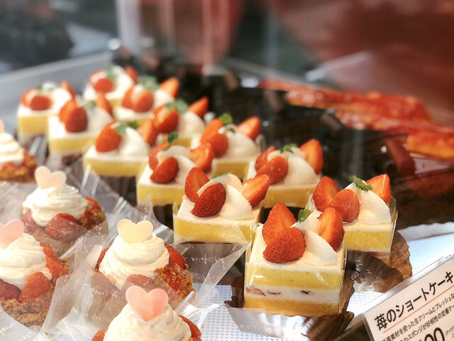エレファンルージュ Elephant Rouge 山ノ内 ケーキ 食べログ エレファンルージュ Elephant Rouge 山ノ内 ケーキ 食べログ
