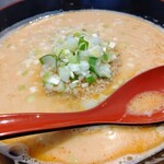 高崎はた山 - 【2020.3.26(木)】担担麺(並盛・140g)＋そぼろ御飯セット1,100円の担担麺
