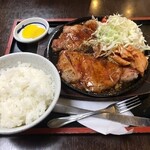 すみれ - トンテキ定食(ﾐﾆ)　1,100円