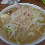 ラーメン二郎 - 今日のあぶらは固まり傾向
