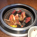 炭火焼肉HONMACHI - 