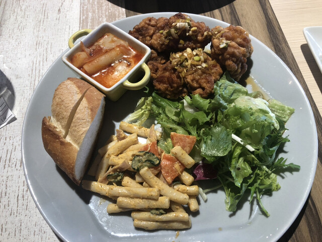 閉店 バリーズ Valis 名古屋 カフェ 食べログ