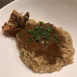 ahill - ＬＵＮＣＨ Ｃ ５８００円。焼きカレー。これは侮れない一品です（╹◡╹）。思わず微笑んでしまいました（笑）。香ばしいライスとカレーソースがマッチして、とーっても美味しかったです（╹◡╹）（╹◡╹）