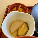 Joi Furu - 大根と茄子の煮浸し