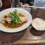 イレブンスパイス まろ亭 - 