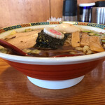 荘内麺場 九九七 - あっさりちぢれ麺魚介中華そば740円+味玉100円