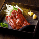 Kumamoto specialty horse sashimi