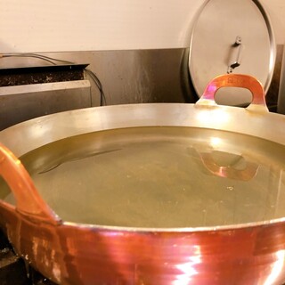 銅鍋とラードと低温揚げ