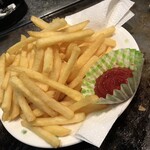 鉄板居酒屋 へらちょんぺ - ポテトフライ（400円）