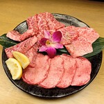 焼肉酒場 肉二郎 - 