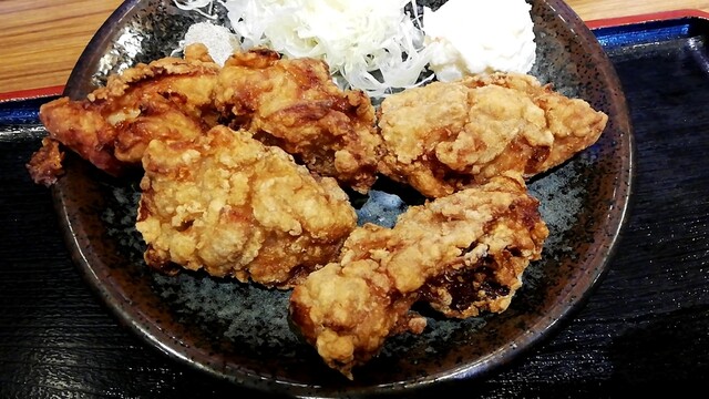 まぐろユッケ丼と定食 三崎屋 淀 和食 その他 食べログ まぐろユッケ丼と定食 三崎屋 淀 和食 その他 食べログ