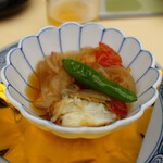 箱根湯の花プリンスホテル - 煮物：鮮野菜餡掛け　鰈（かれい）、長芋、玉葱、パプリカ