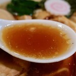 おおぜき中華そば店 - ワンタン中華そば（1000円）