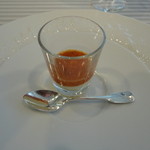 エメ・ヴィベール - アミューズ　パプリカのムース