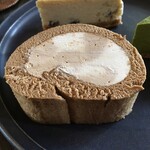 南果 - 珈琲ロールケーキ＠'20/3下