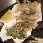 旨い魚にあえる店 酒房えんや - ホタルイカの天ぷら