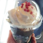 Starbucks Coffee - サンタブーツチョコレートフラペチーノだけど、ボケ写真。