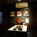 鉄板居酒屋Monsoonダイニング - 鉄板で自分で焼くスタイル